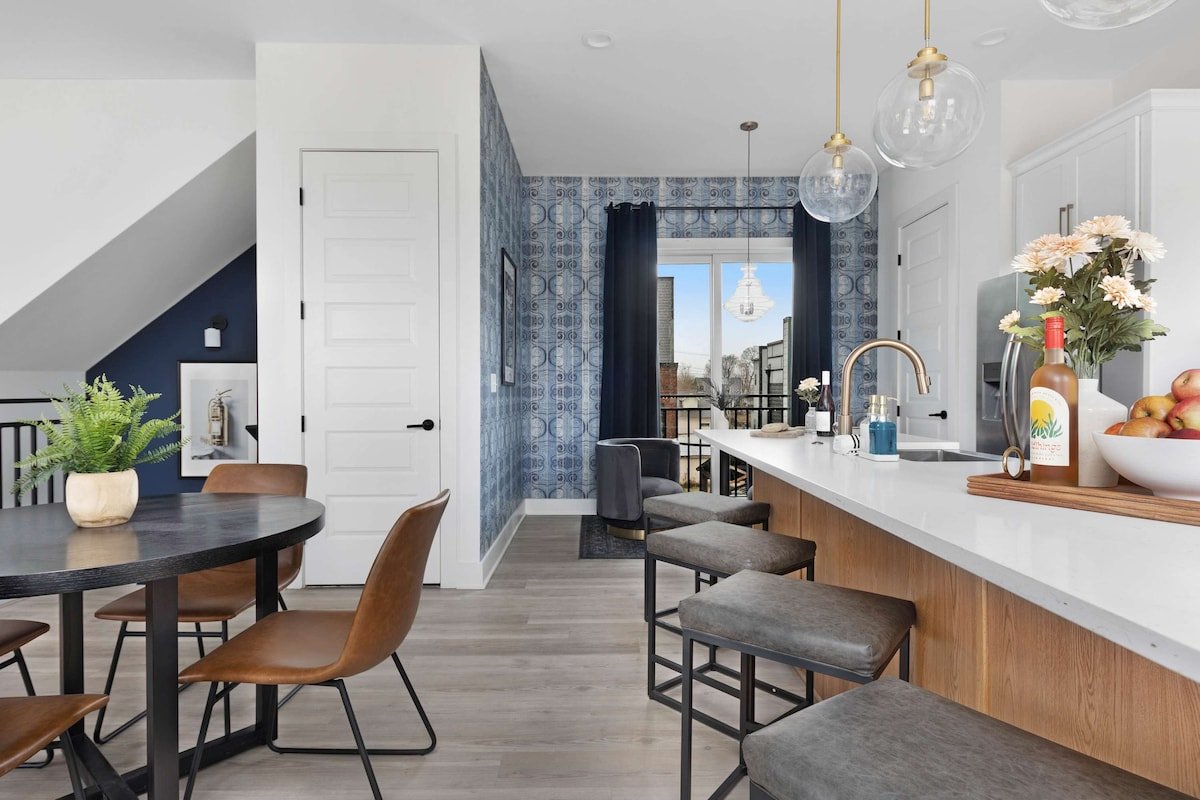 The Trillium & The Iris – 2 homes, 6 bedrooms gallery image 4