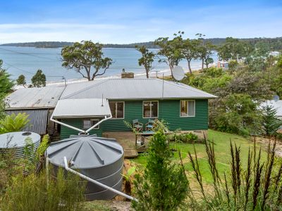Summertime Cottage Tasmania