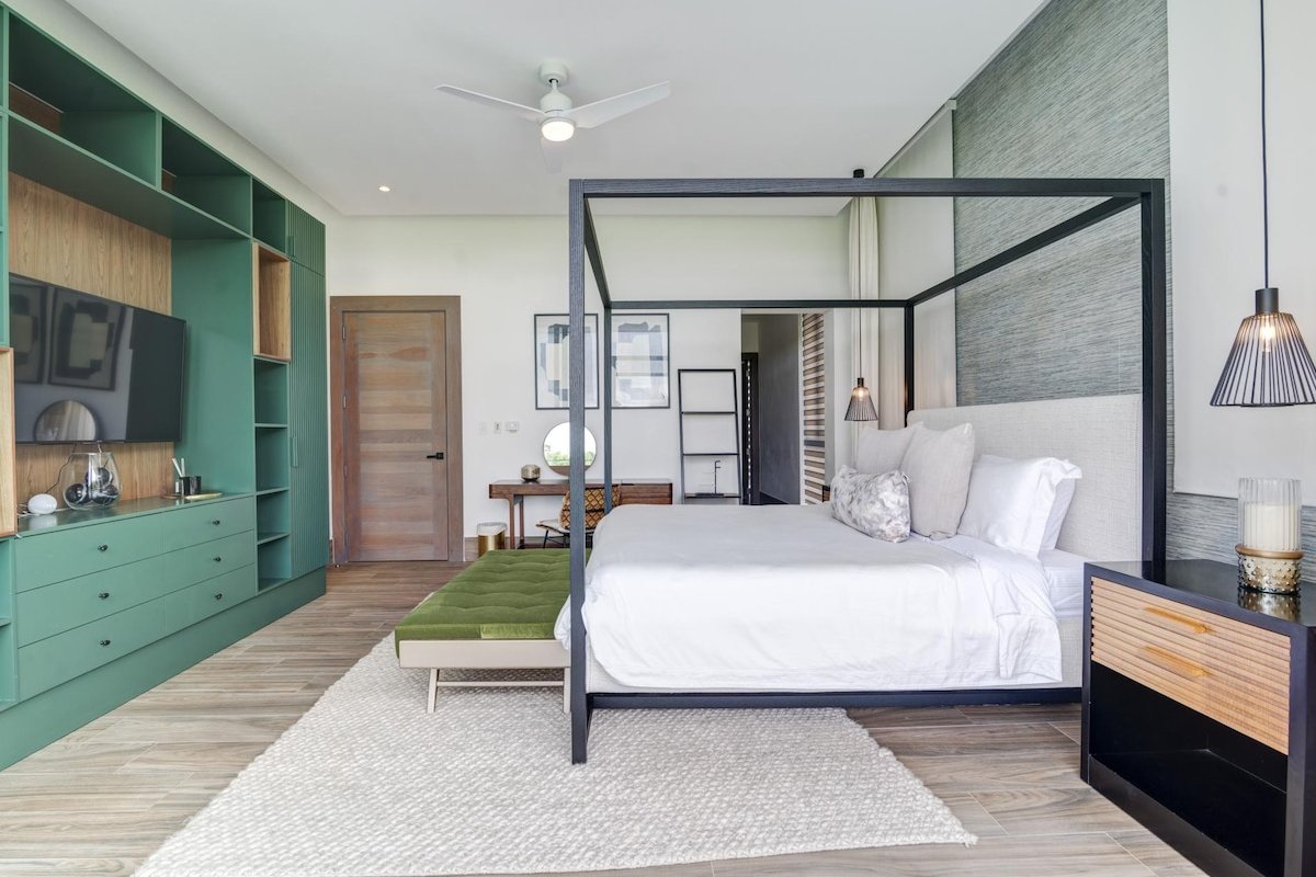 Hacienda B31 -Sophisticated Golf Course View Villa gallery image 3