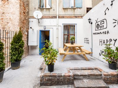 Galata Duplex House With Terrace For Large Groups