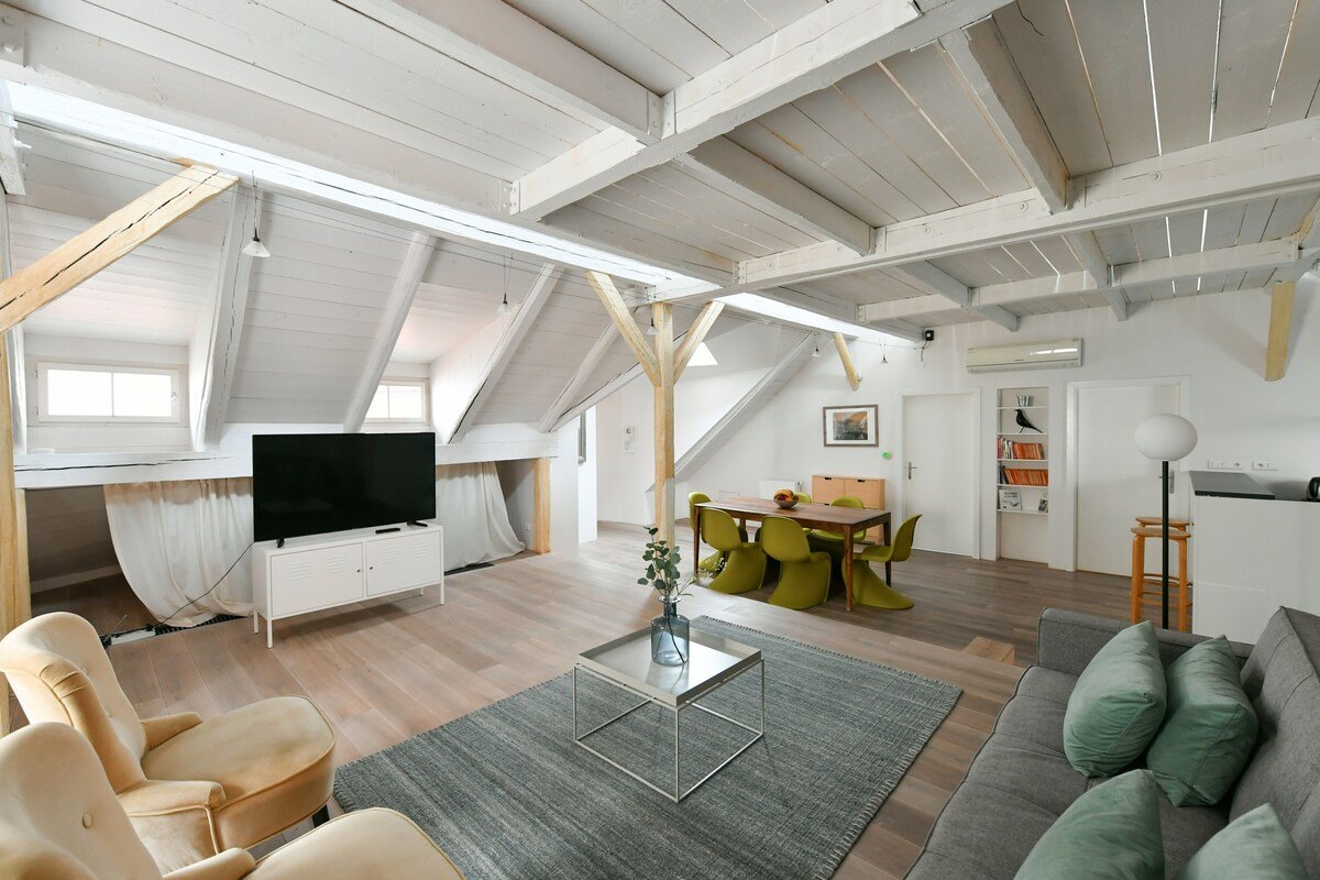 Our Loft next to Charles Bridge gallery image 5