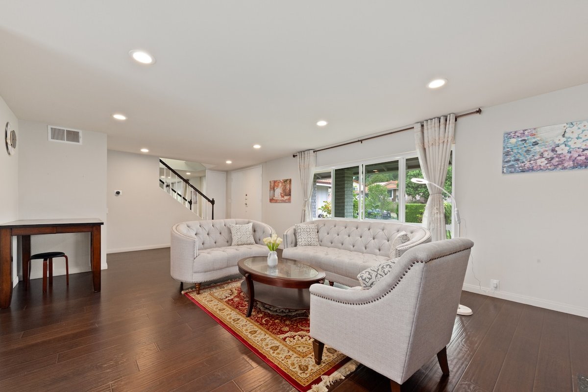 Cheerful 5B&3B Near Disney/Pool gallery image 5