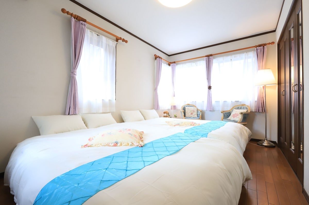 NEW!駅徒歩2分　広々137㎡4LDK 最大15名　コンビニ商店徒歩1分　目黒駅7分　高速WIFI gallery image 4