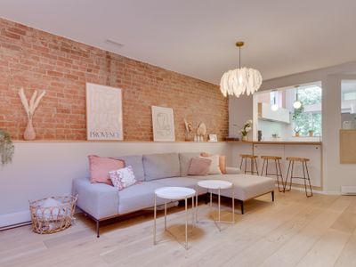 Bright & Modern 3BR with Terrace in Trendy Plateau