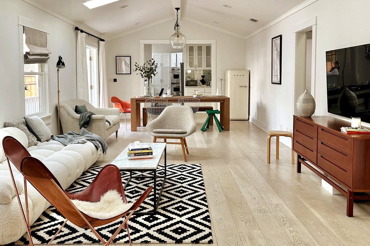 4/3 West LA Modern Bungalow Home