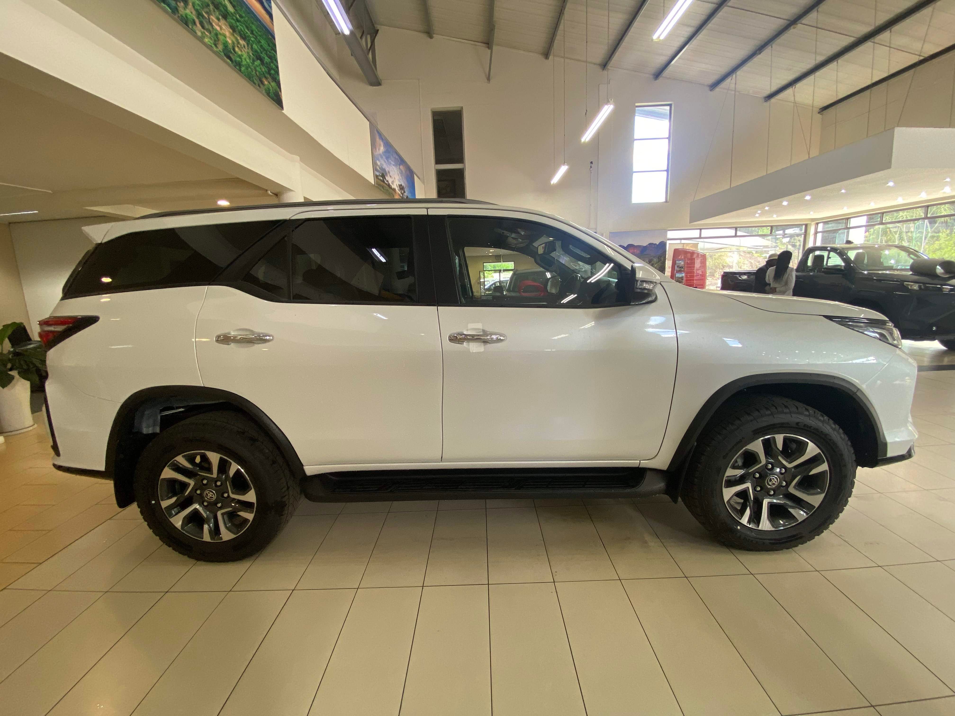 Used car gallery