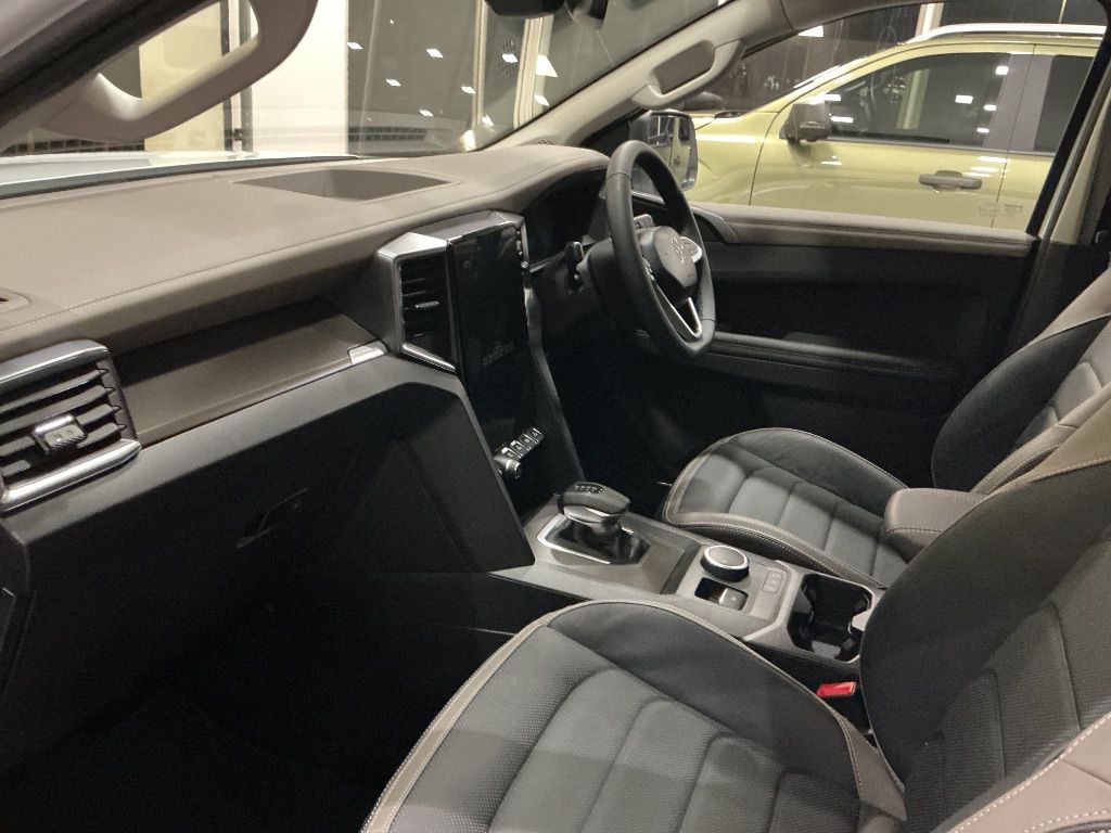 Used car gallery