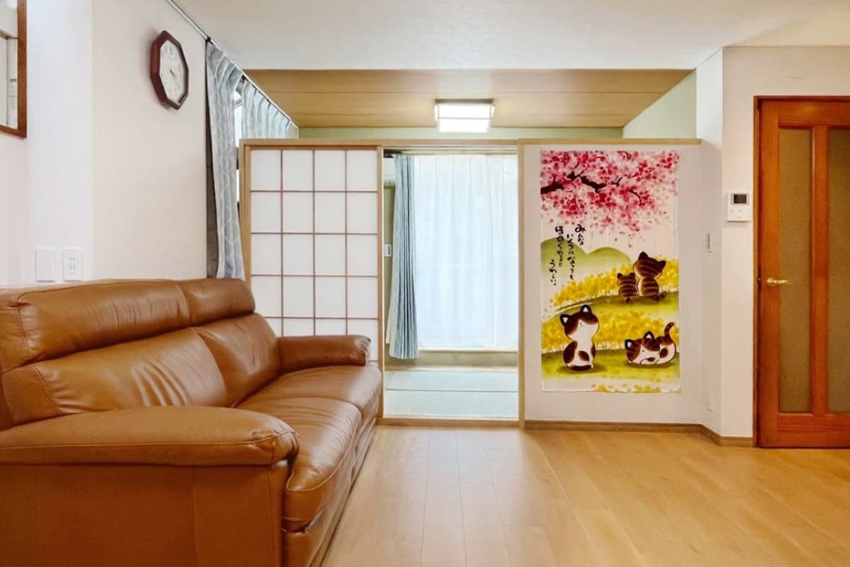 Japanese-style house: 3-minute to nearest station gallery image 2