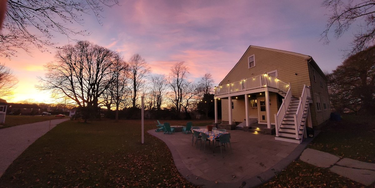 The Bay House in Middletown gallery image 2