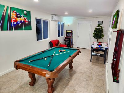 Large Family House with Game Room & Play Ground