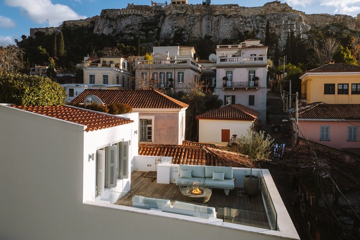 Plaka Villa Epic Acropolis Views gallery image 3