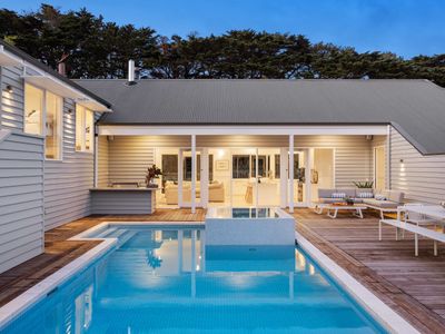 La Casa Bella | Pool, Spa & Sauna