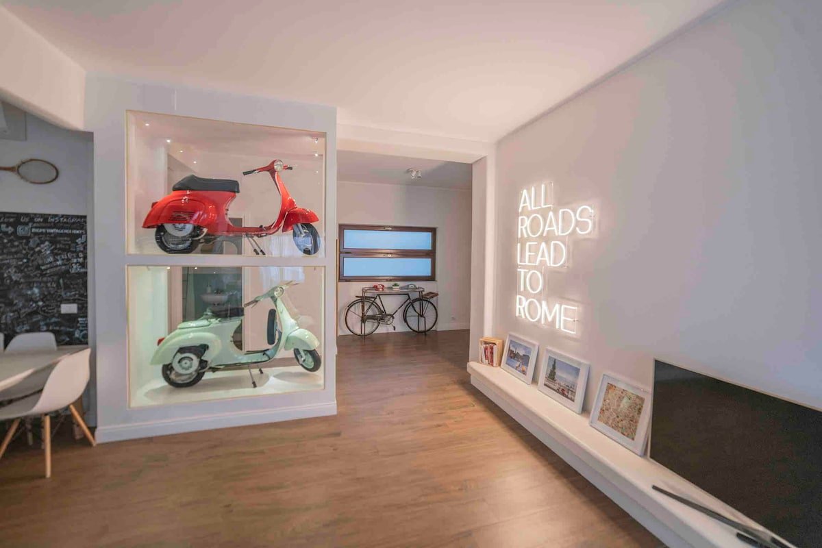 New Design and stylish loft near Vatican City gallery image 2