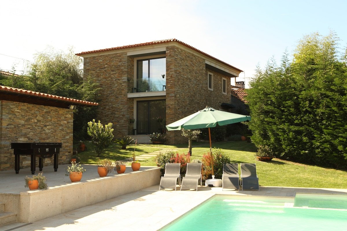 MyStay – Casa das Oliveiras with pool and garden gallery image 4