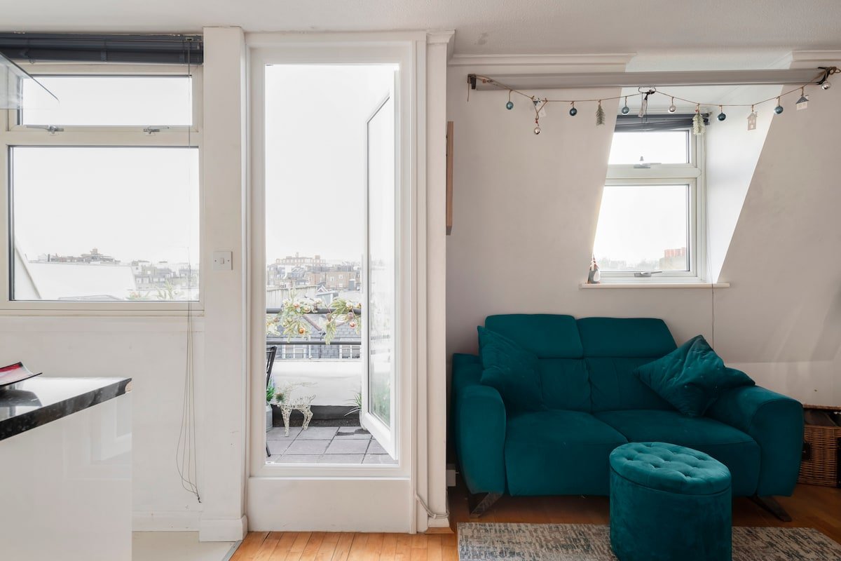 Family Rooftop Apartment gallery image 5