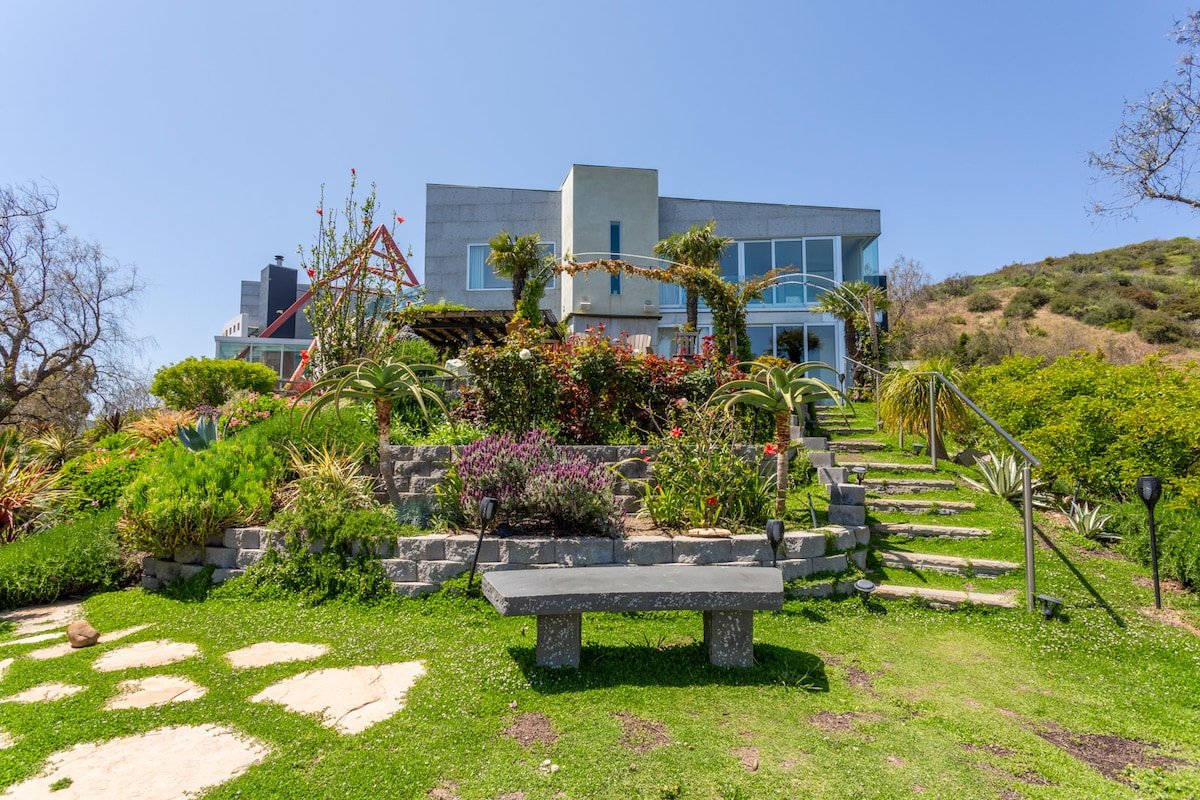 Luxury Oasis. Vast Views. Dreamy Group Destination gallery image 2