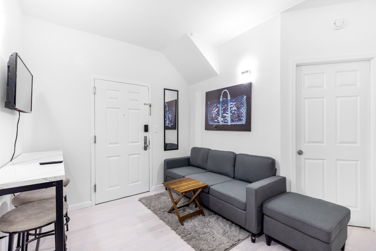 Charming Manhattan getaway!