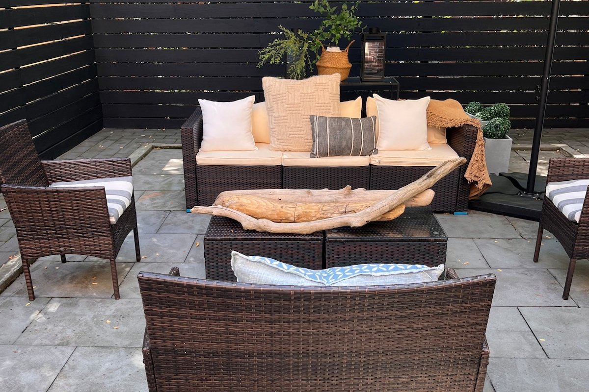 Private European Garden Apartment gallery image 3