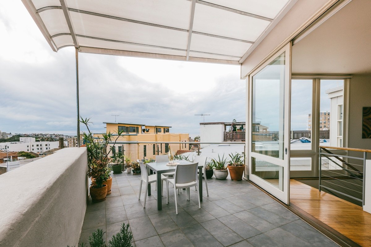 Coastal Elegance Penthouse @ Coogee Beach gallery image 5
