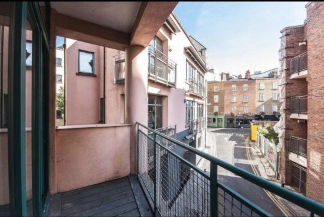 Temple Bar Quiet 2 Bed gallery image 2