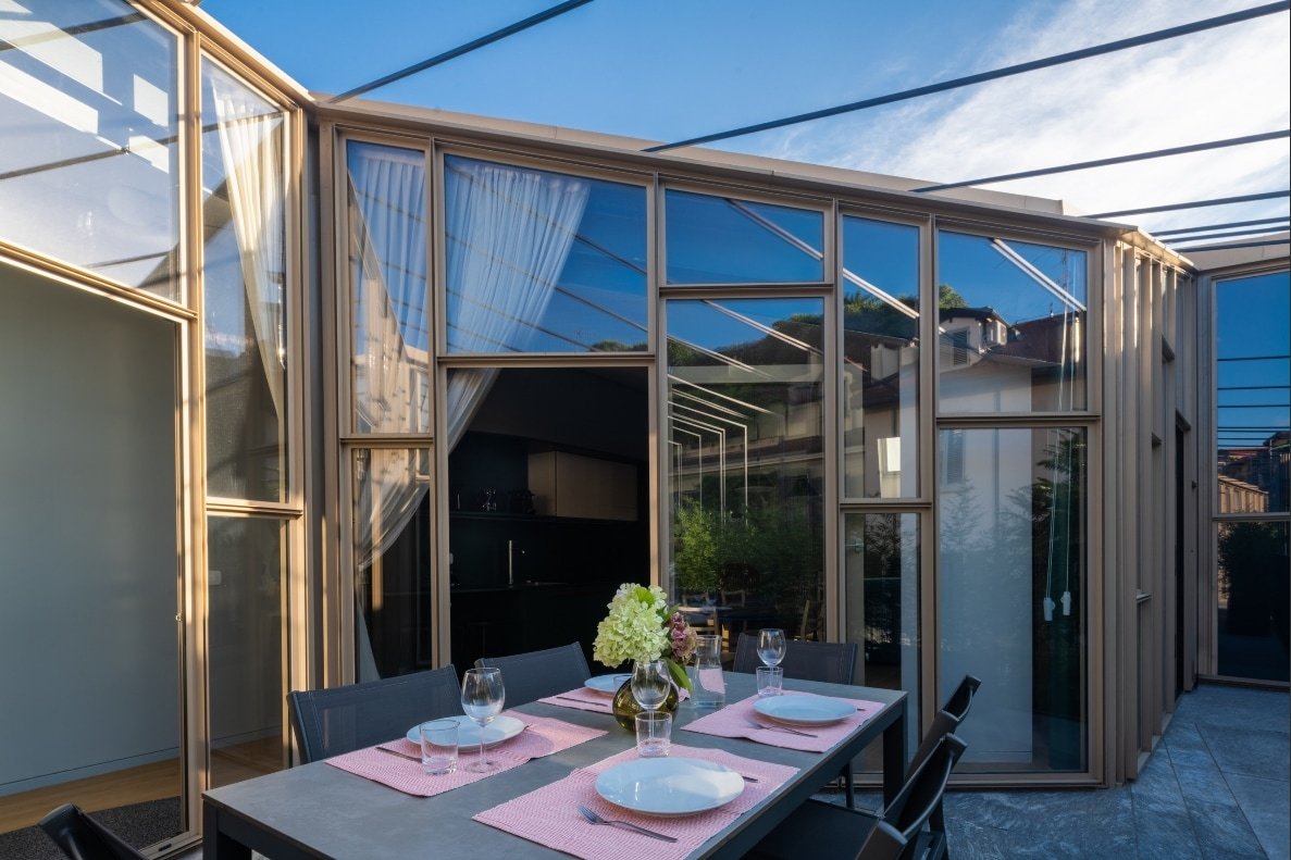 Unique apartment with beautiful terrace – 6 guests gallery image 2