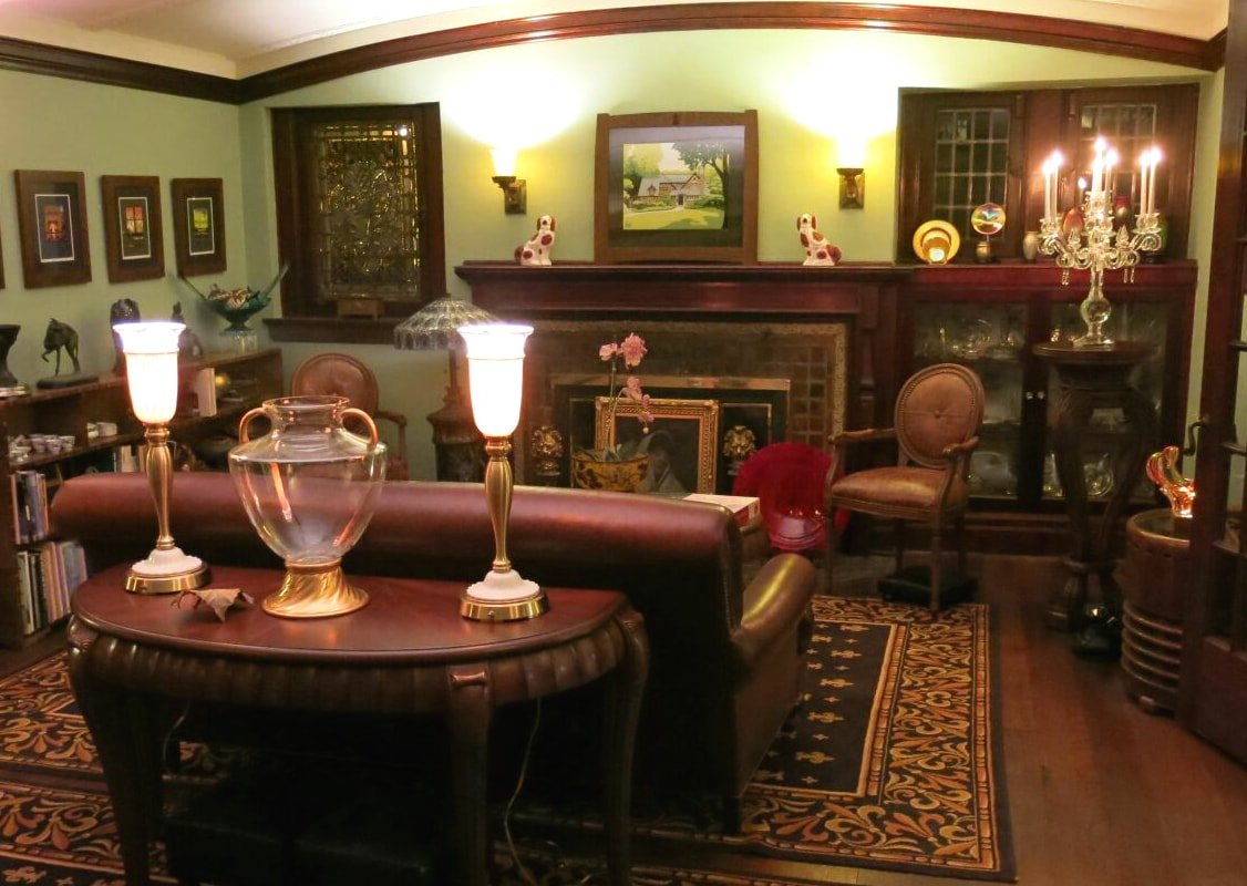 Four Bedroom, Historic Tudor in Maplewood District gallery image 2