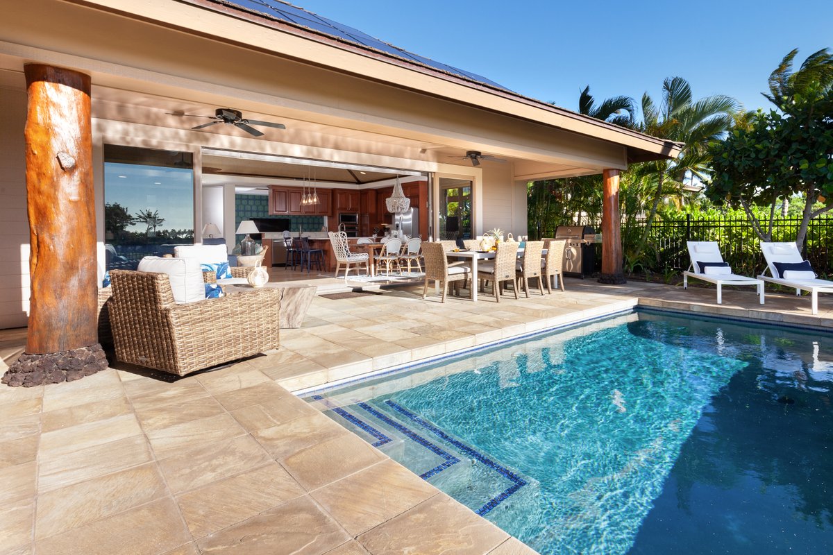 PiH: Paradise Awaits ~ Pool & Spa, Guest Cottage