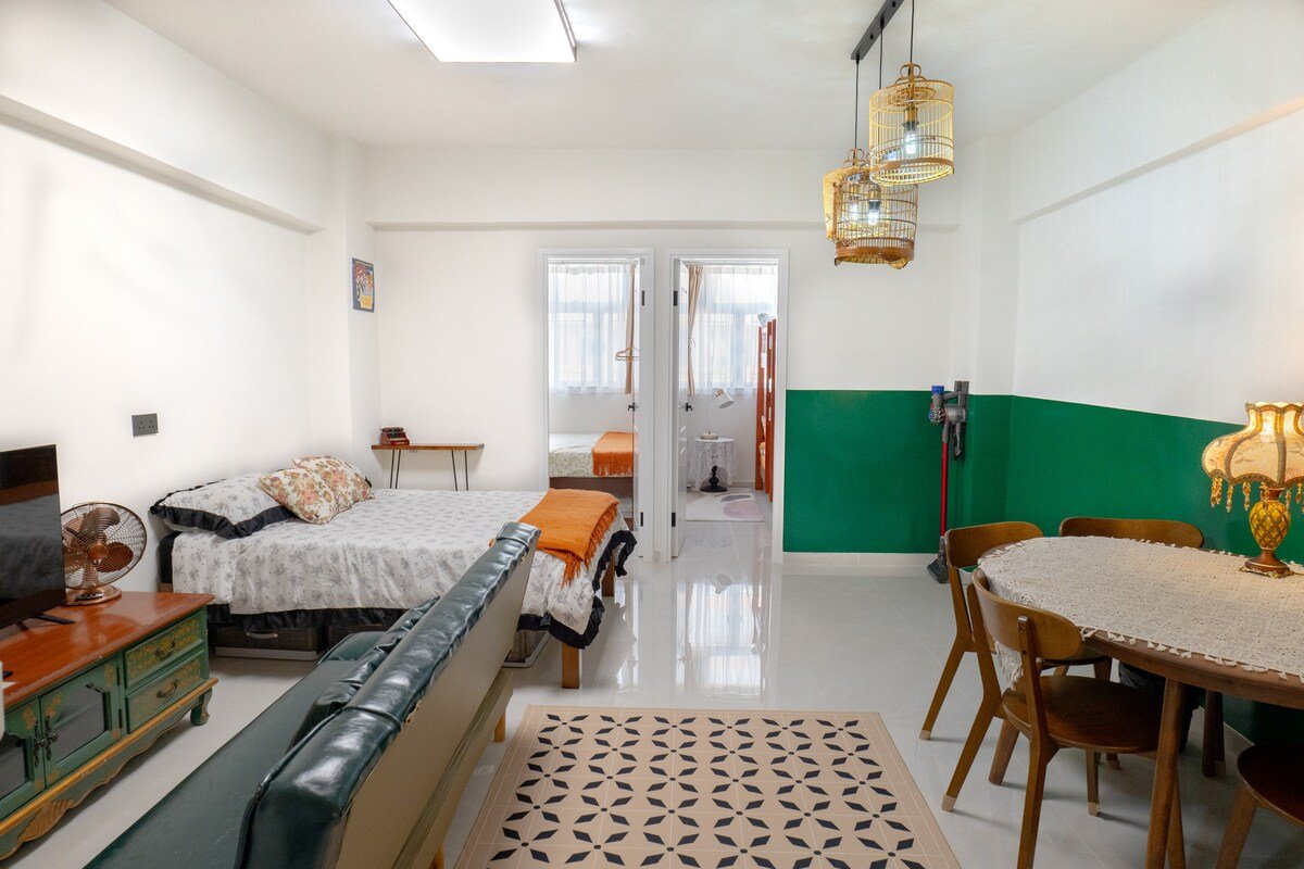 Vintage HK 10pax | 2.5 BR | City centre | 10s MTR gallery image 4