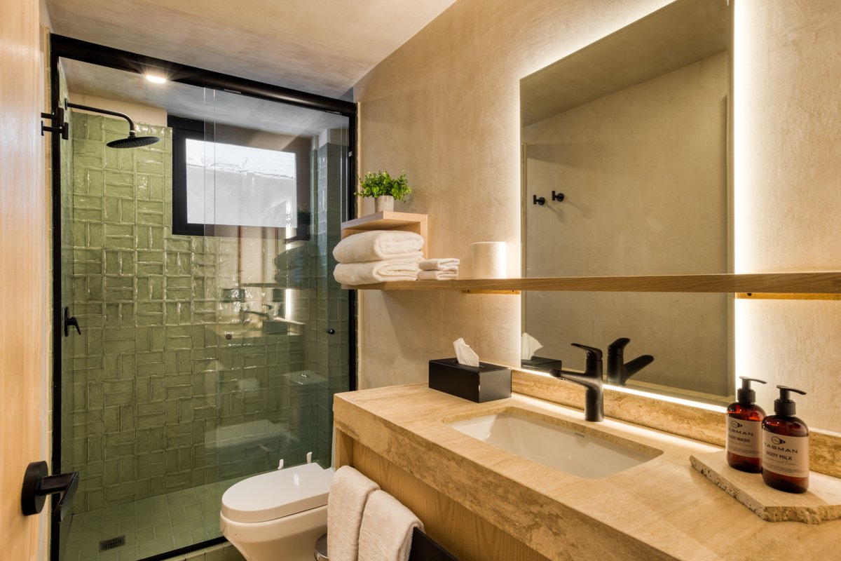 Caliza Roma | Premium Residence w/Balconies & SPA