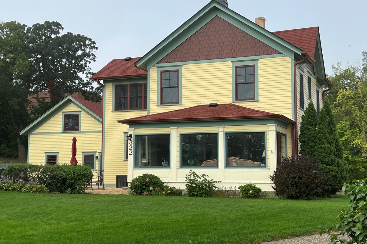 GRANDVIEW COTTAGE-BEST VIEW IN STILLWATER