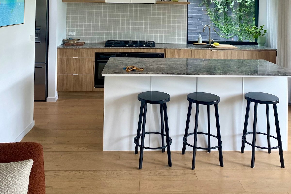 15 min to CBD | 10 min to MCG gallery image 5