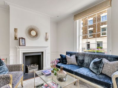 Belgravia 3 Bed House, 2 min to Sloane Square tube