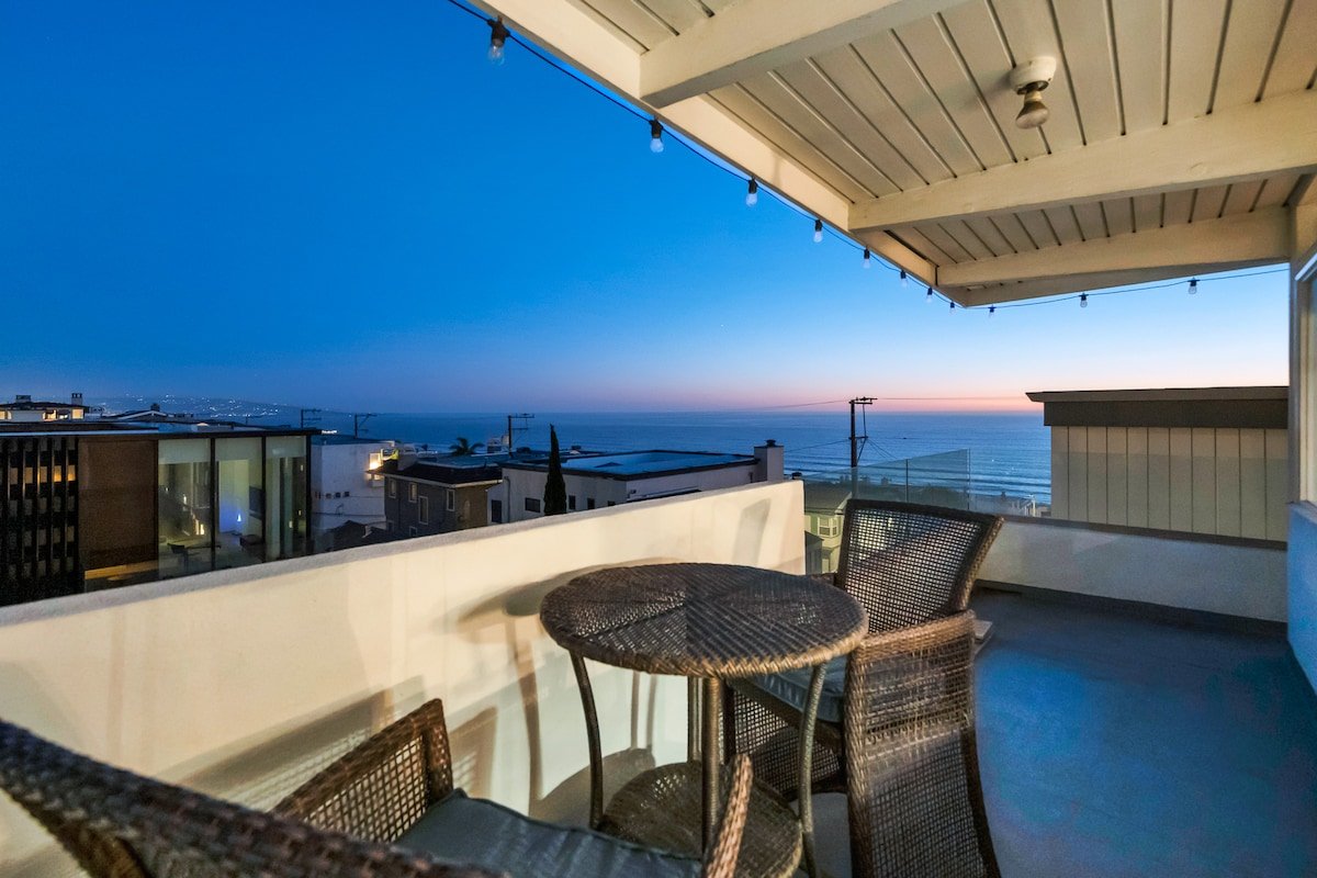 Steps from the Sand – Manhattan Beach Living gallery image 5
