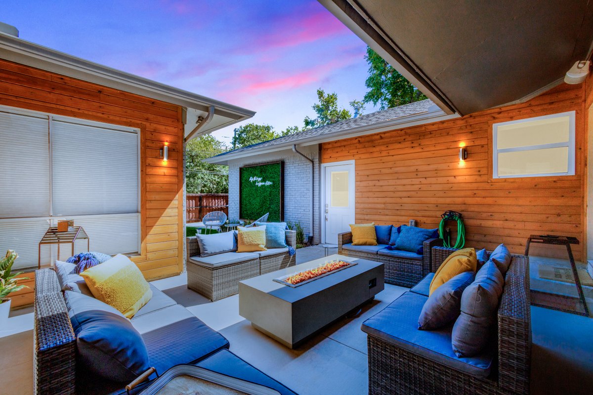 Relax with Style – Great Location and Amenities