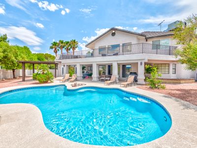 777Rentals – 8BR/6BA – Southwest Castle