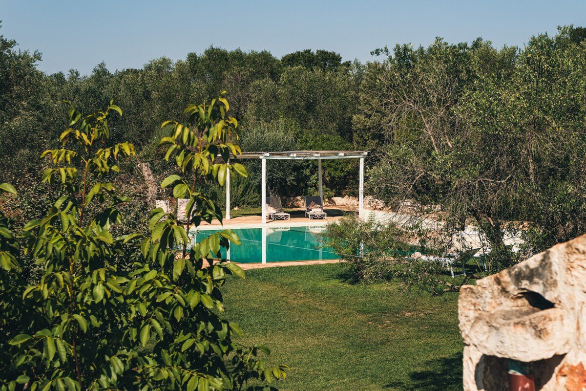 Trulli Tra Pietre Charming Trulli with Private gallery image 2