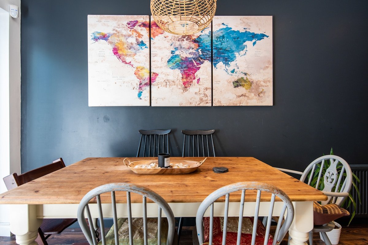 Spacious 3 bed home 10 mins walk from City Centre gallery image 5