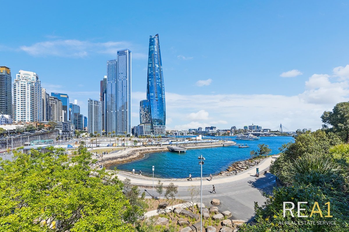 High-Level 2B Stunning Water Views in Barangaroo gallery image 4