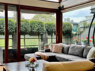 Melbourne, Luxury Family Home, Maribyrnong River