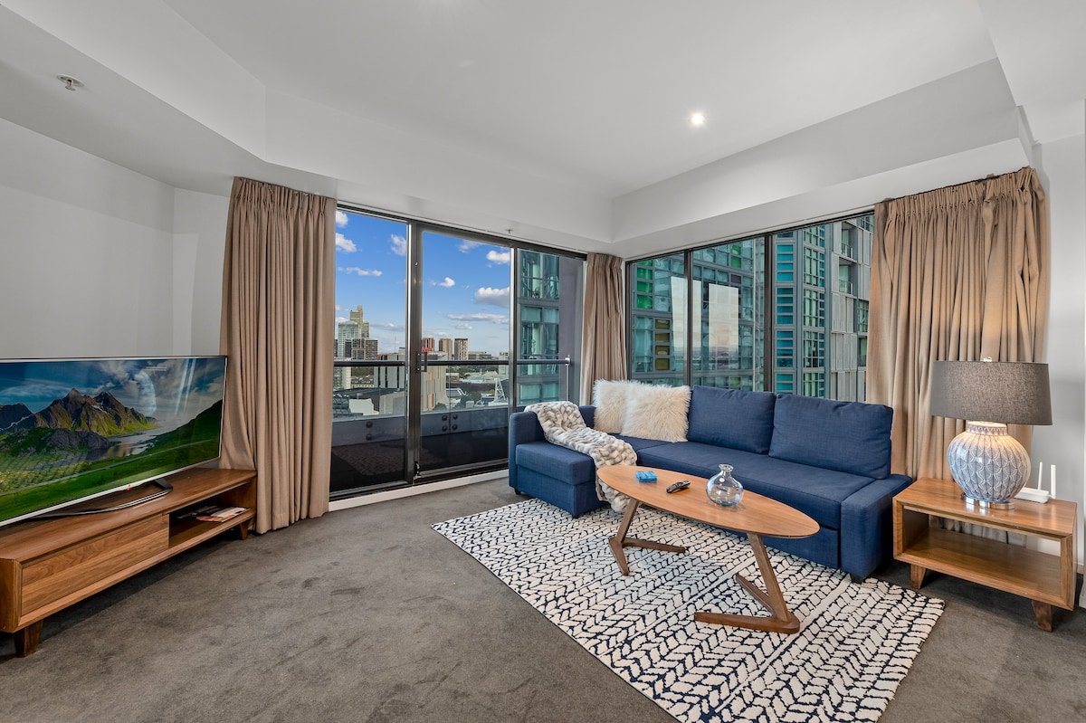 Exclusive Stays – Gallery Tower gallery image 3