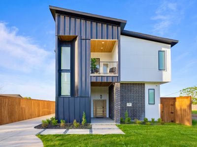 Modern 5BR New Home with Downtown and Sunset View