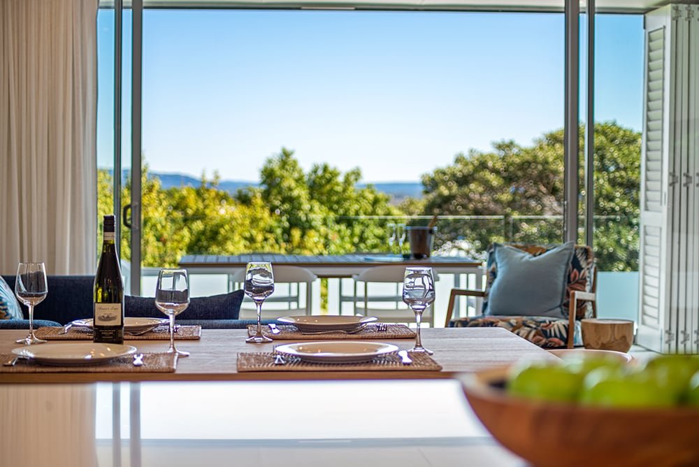 Stunning 3 Bedroom Ocean View Penthouse gallery image 4