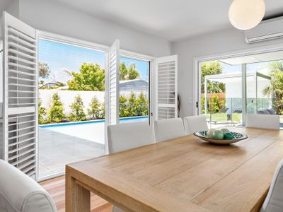 Elegant Entertainer – Chic Sorrento Retreat