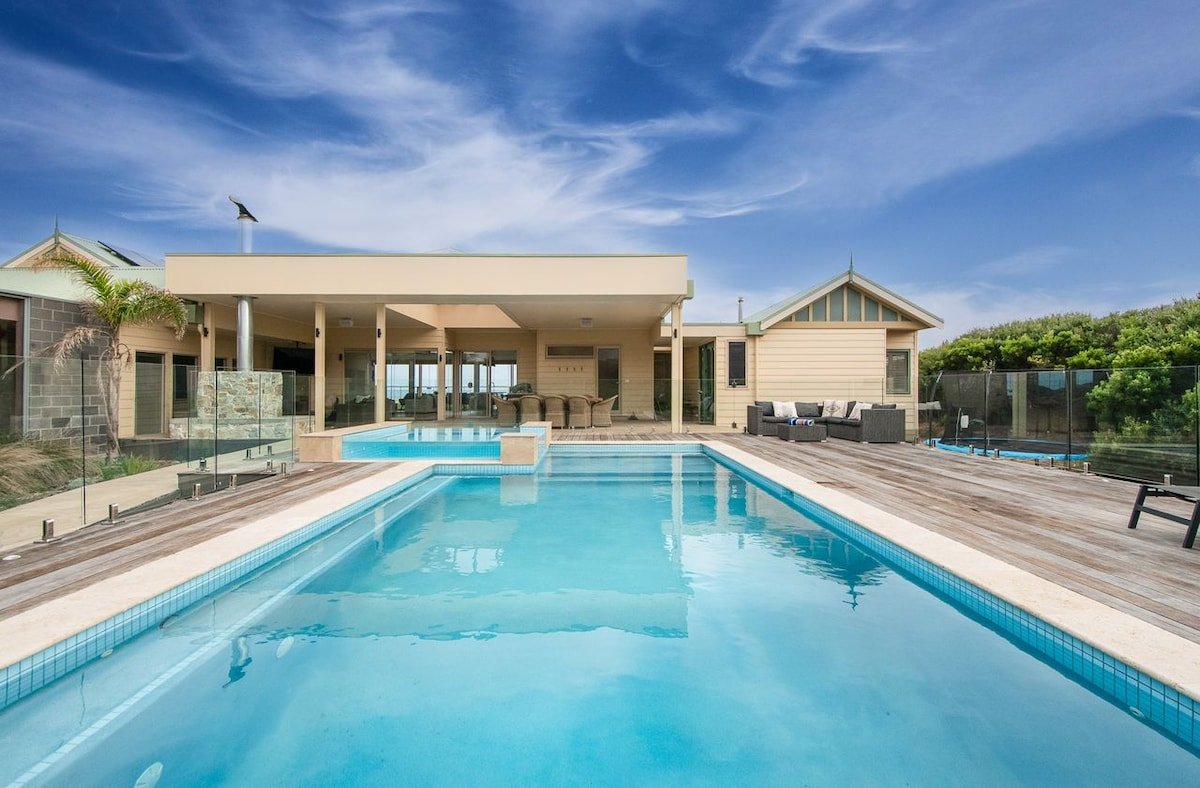 Sand Sea & Sunsets St Andrews Beach gallery image 2