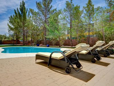 Elegance Escape: Mins to Strip, Stadium, Airport