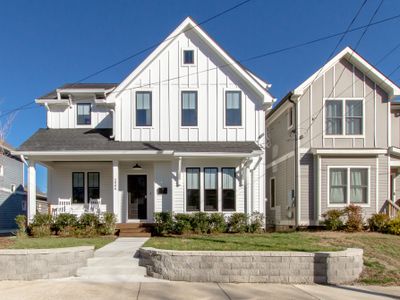 Downtown Luxury Home! Great for Big Groups