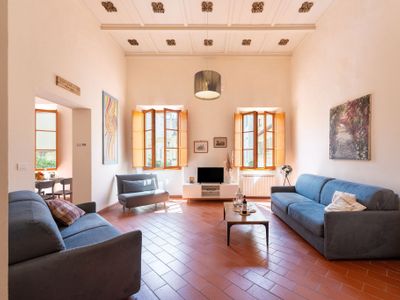 C3 Duomo Deluxe 2 bedrooms apartment with elevator