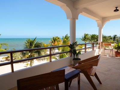 3BD 2BA Penthouse Villa at Sandy Feet Beach Resort