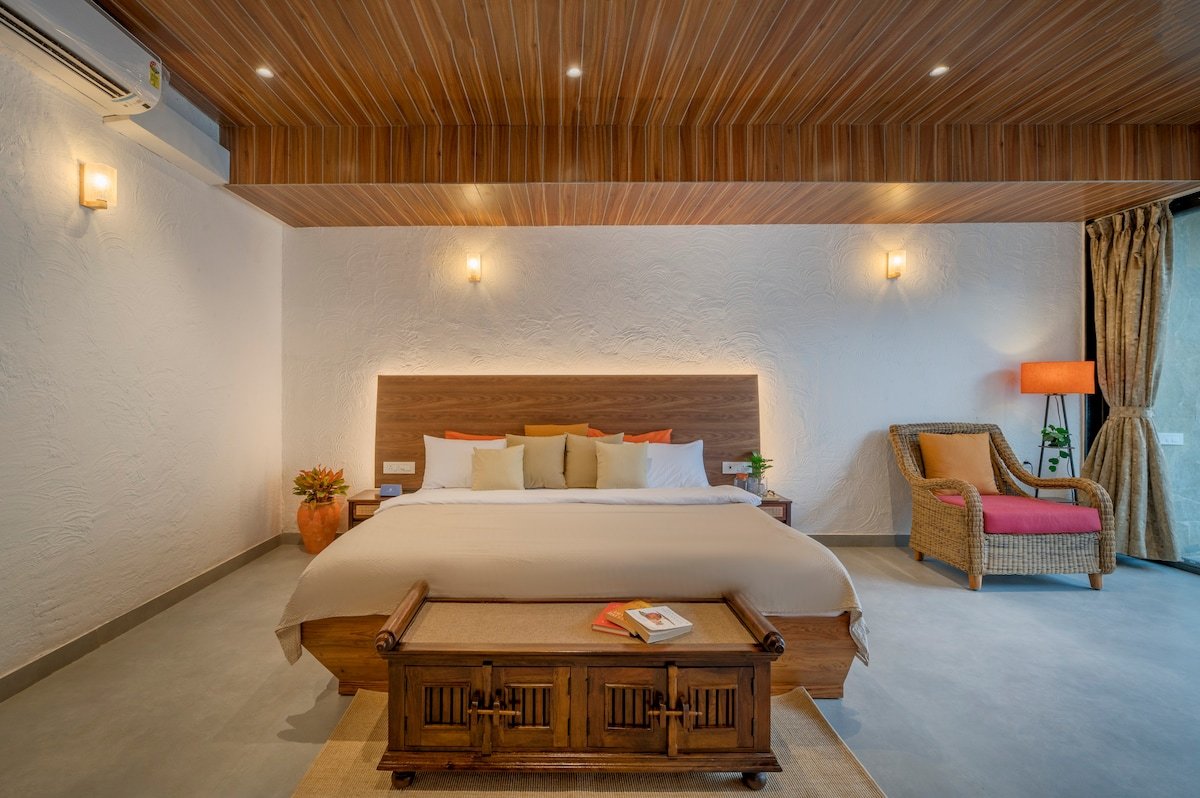 Sonnet: 4BR pool villa with grand piano & lawn gallery image 5