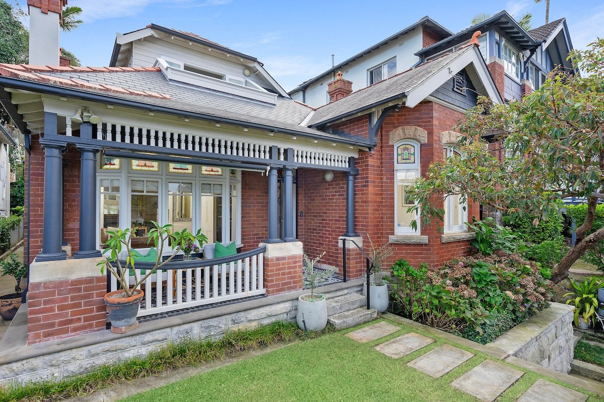 The Strand in Manly gallery image 2